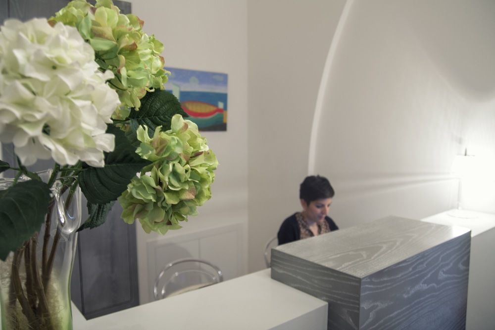 カステッランマーレ・デル・ゴルフォ Residenza Le Zagareアパートホテル エクステリア 写真