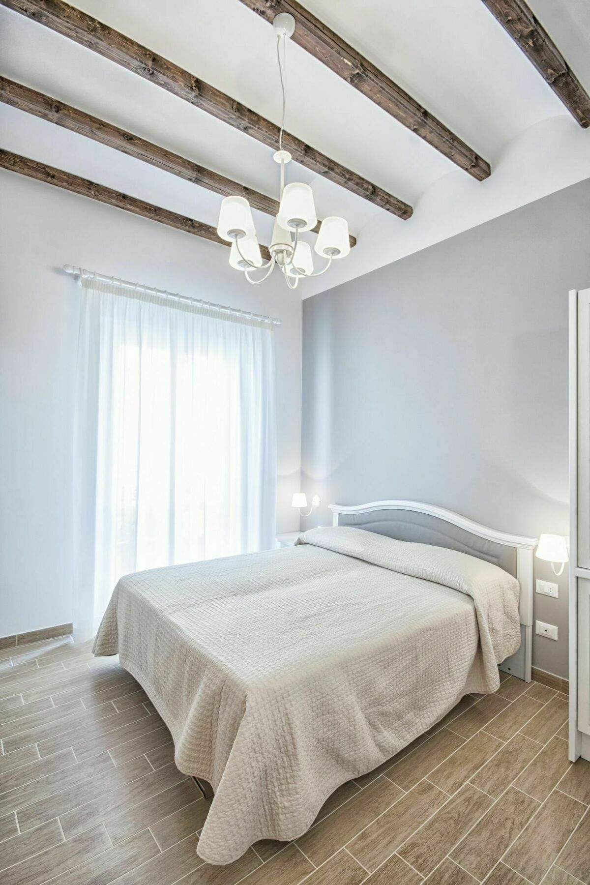 カステッランマーレ・デル・ゴルフォ Residenza Le Zagareアパートホテル エクステリア 写真